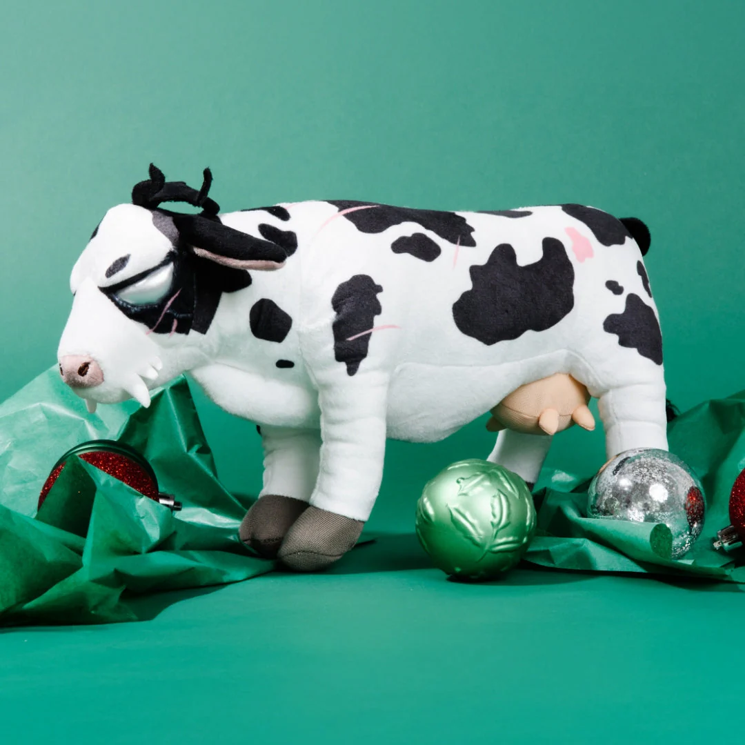 Toothy Cow Plushie - Image 3